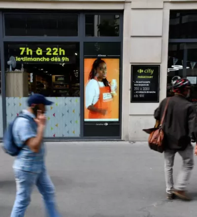 Affichage pub à Nice